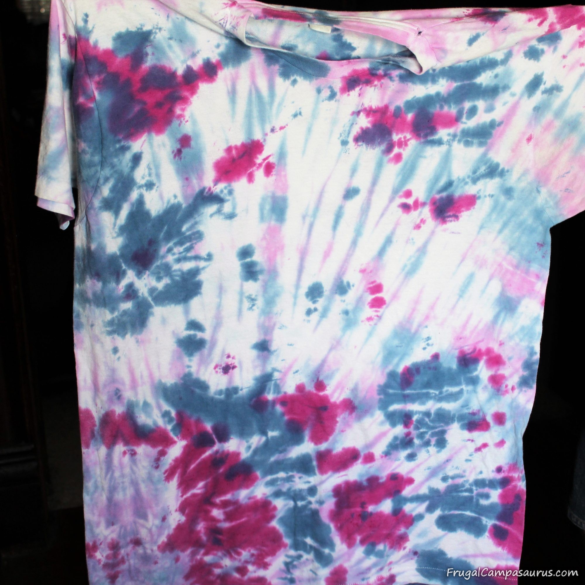 Finish it Friday: Tie Dye Fun! - Frugal Campasaurus