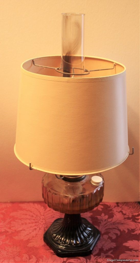 DIY How to make Electric Lamp from a Kerosene Lamp 